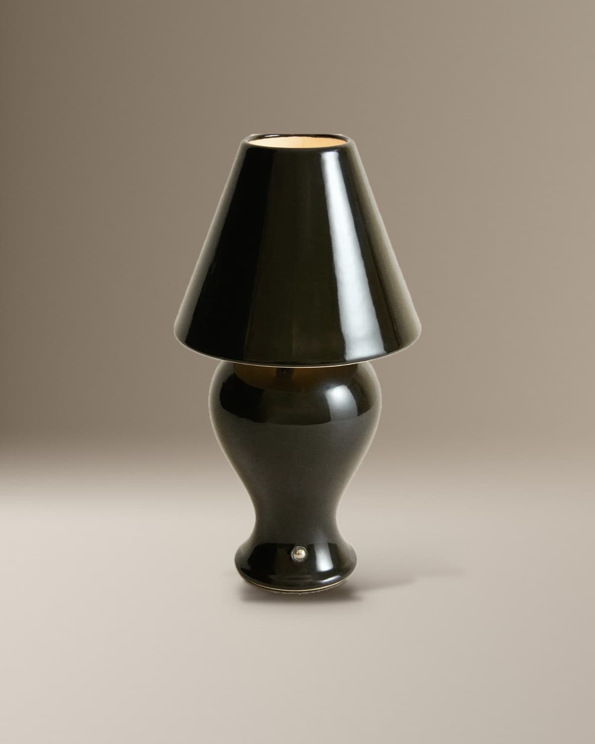 The Sable Table Lamp