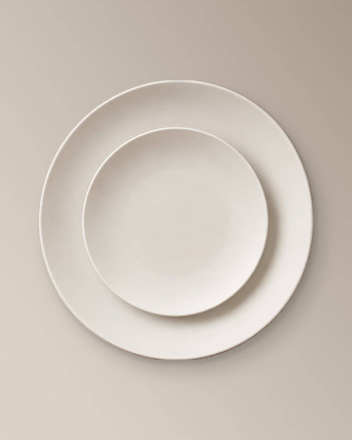 The Craft Linen collection: Craft Linen Dinner Plate, Craft Linen Salad Plate