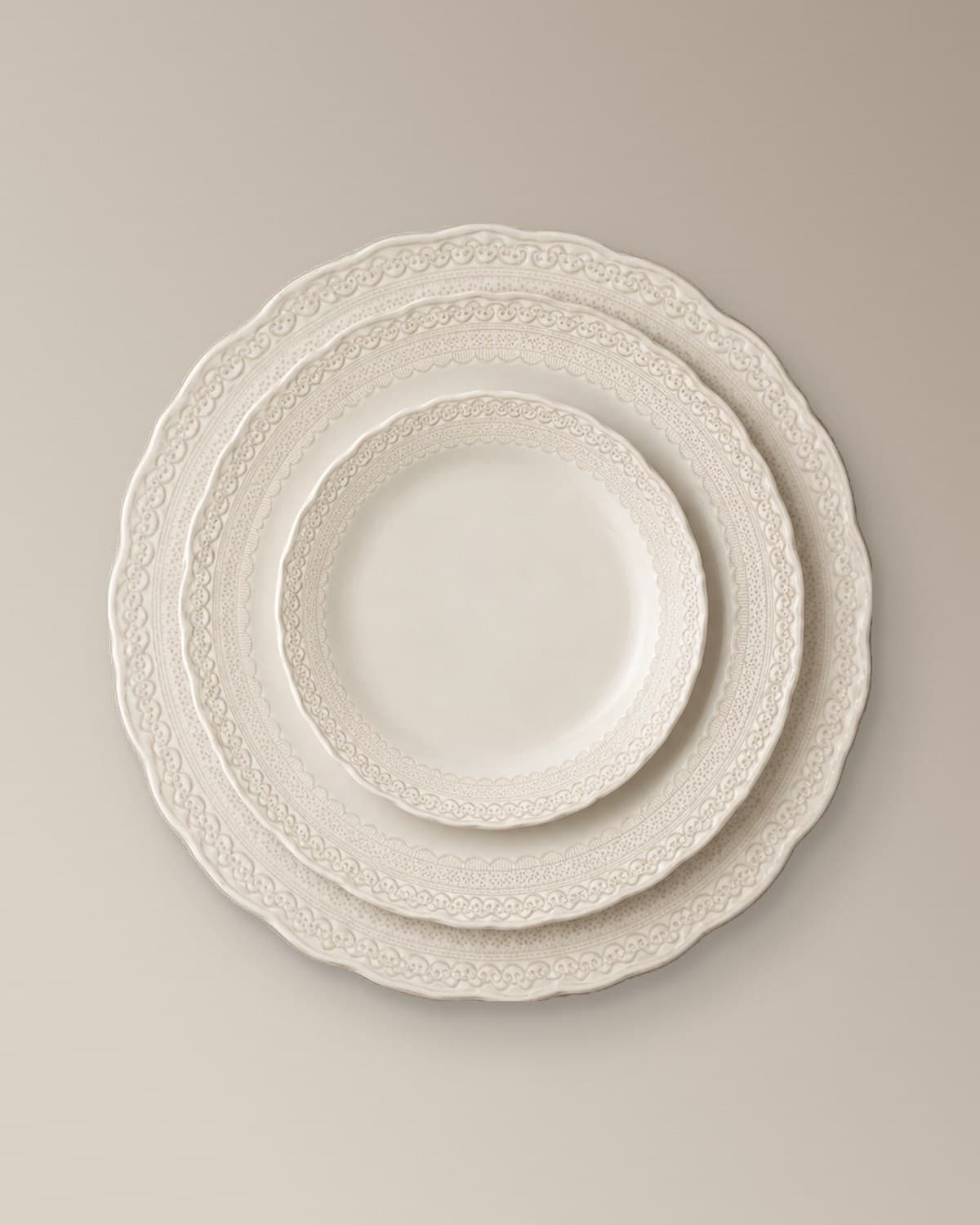 The Sienna Lace collection: Sienna Lace Dinnerware